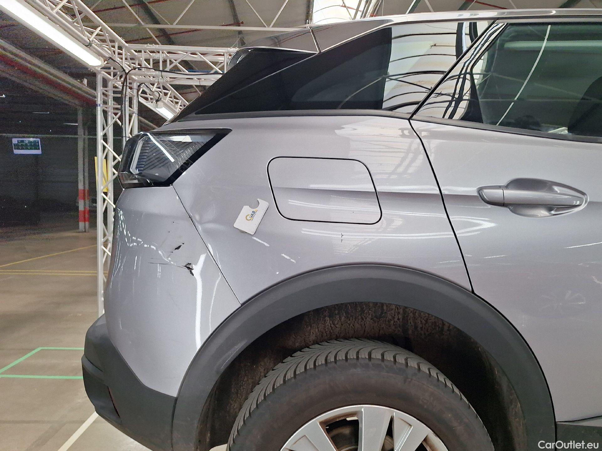  Peugeot  3008 Peugeot,  FL'20, Peugeot  1.2 PureTech 96kW S&S Active Pack 5d #20