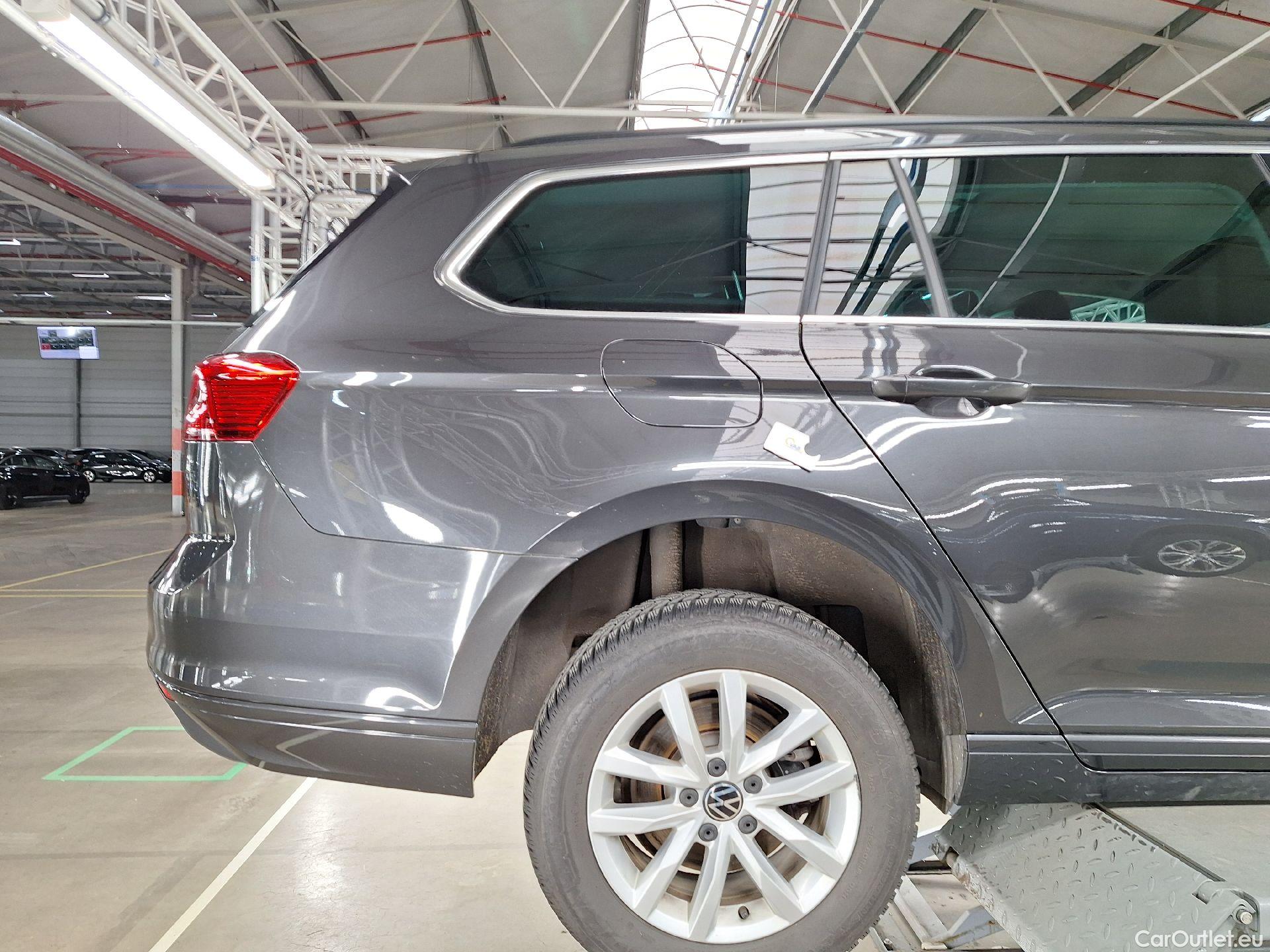  Volkswagen  Passat VW,  Variant FL'19, Volkswagen  Variant 2.0 TDI 90kW DSG Style B #11