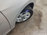  Volkswagen  Golf  Volkswagen VIII 1.0 eTSI 81kW Life Business DSG 5d #83