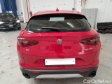  Alfa Romeo   STELVIO ALFA ROMEO / 2017 / 5P / SUV 2.2 TD 190 CV SUPER BUSINESS AT8 Q4 #40