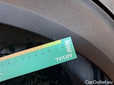  Peugeot  2008 PEUGEOT  / 2019 / 5P / CROSSOVER BLUEHDI 130 EAT8 GT S/S AUT. #33