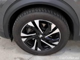  Peugeot  2008 PEUGEOT  / 2019 / 5P / CROSSOVER BLUEHDI 130 EAT8 ALLURE S/S AUT. #20