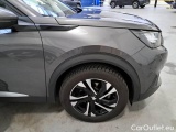  Peugeot  2008 PEUGEOT  / 2019 / 5P / CROSSOVER BLUEHDI 130 EAT8 ALLURE S/S AUT. #46