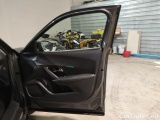  Peugeot  2008 PEUGEOT  / 2019 / 5P / CROSSOVER BLUEHDI 130 EAT8 ALLURE S/S AUT. #106