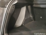  Peugeot  2008 PEUGEOT  / 2019 / 5P / CROSSOVER BLUEHDI 130 EAT8 ALLURE S/S AUT. #123