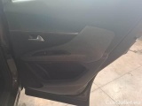  Peugeot  3008 PEUGEOT  / 2016 / 5P / SUV BLUEHDI 130 SeS BUSINESS #90