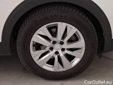 Peugeot  3008 PEUGEOT  / 2020 / 5P / SUV BLUEHDI 130 SeS ACTIVE BUSINESS #17