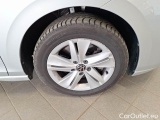 Volkswagen  Golf  VOLKSWAGEN VARIANT / 2019 / 5P / STATION WAGON 2.0 TDI SCR 85KW LIFE DSG #90