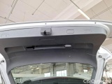  Volkswagen  Golf  VOLKSWAGEN VARIANT / 2019 / 5P / STATION WAGON 2.0 TDI SCR 85KW LIFE DSG #133