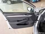  Volkswagen  Golf  VOLKSWAGEN VARIANT / 2019 / 5P / STATION WAGON 2.0 TDI SCR 85KW LIFE DSG #158