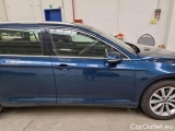  Volkswagen  Passat VOLKSWAGEN  / 2019 / 5P / STATION WAGON VAR. 2.0 TDI SCR EVO 110KW BUSINESS #35
