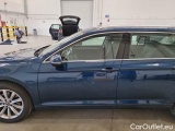  Volkswagen  Passat VOLKSWAGEN  / 2019 / 5P / STATION WAGON VAR. 2.0 TDI SCR EVO 110KW BUSINESS #52