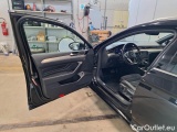  Volkswagen  Passat VOLKSWAGEN  / 2019 / 5P / STATION WAGON VAR.2.0 TDI SCR EVO 110KW EXEC. BMT DSG #125