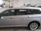  Volkswagen  Passat VOLKSWAGEN  / 2019 / 5P / STATION WAGON VAR. 2.0TDI SCR EVO 110KW BUSINESS DSG #61