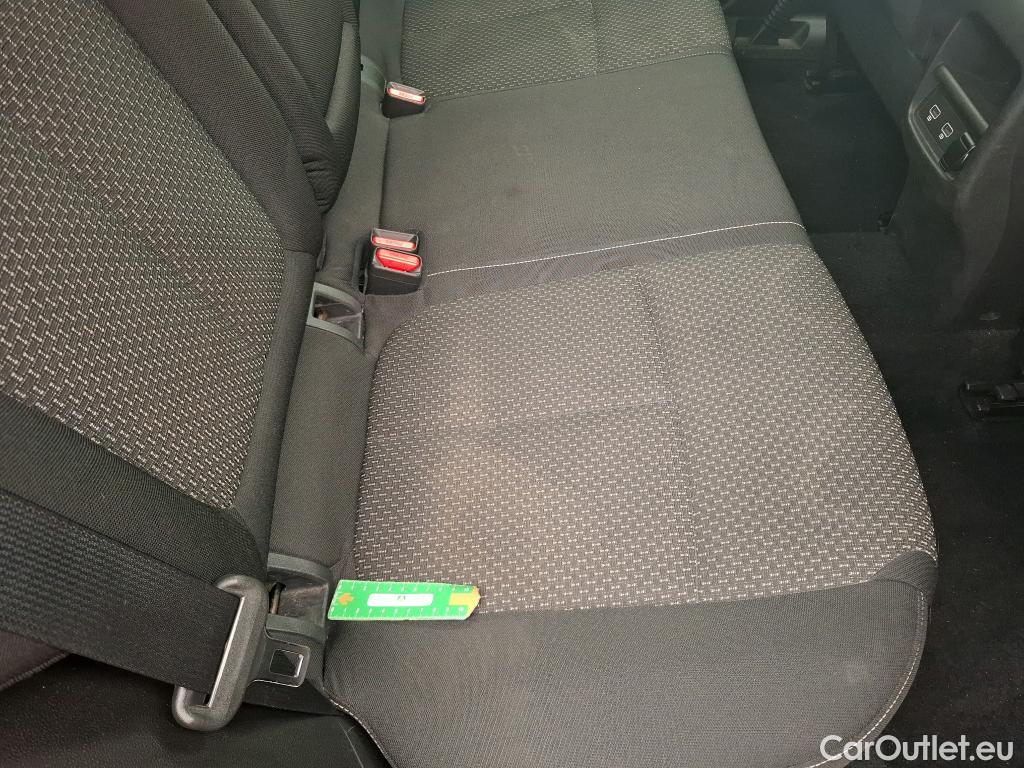  Renault  Kadjar RENAULT  5p Crossover Business Blue dCi 115 EDC #24