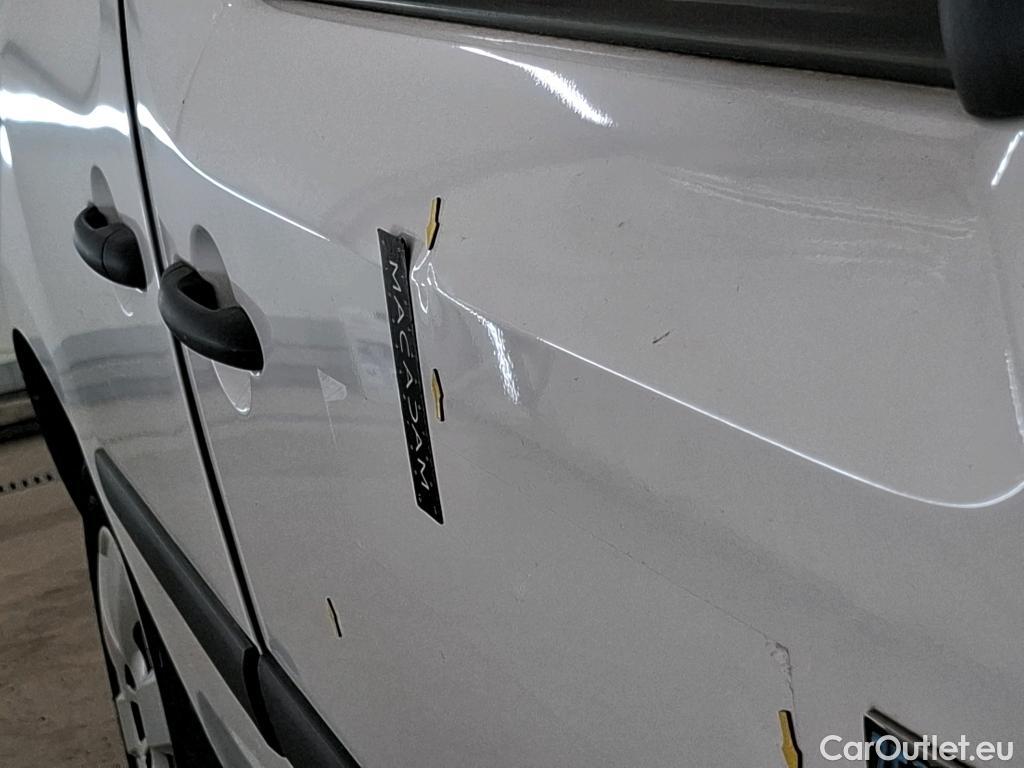  Renault  Kangoo RENAULT  Express / 2013 / 3P / Fourgonnette Electric ExtraRLink Achat Integral - 19 #9
