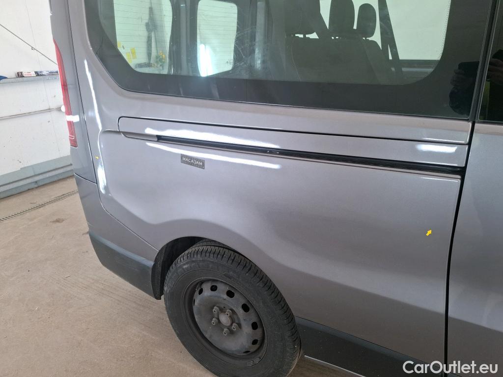  Renault  Trafic RENAULT  4p Combi Zen L2 Energy dCi 145 8 places #6