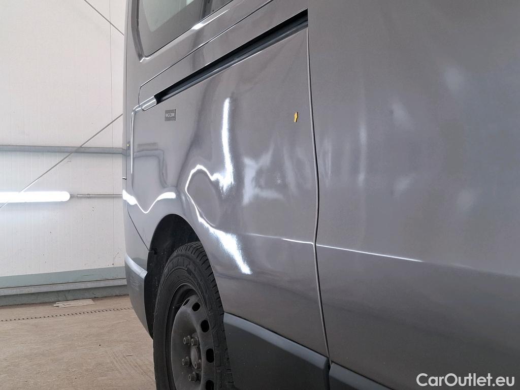  Renault  Trafic RENAULT  4p Combi Zen L2 Energy dCi 145 8 places #12