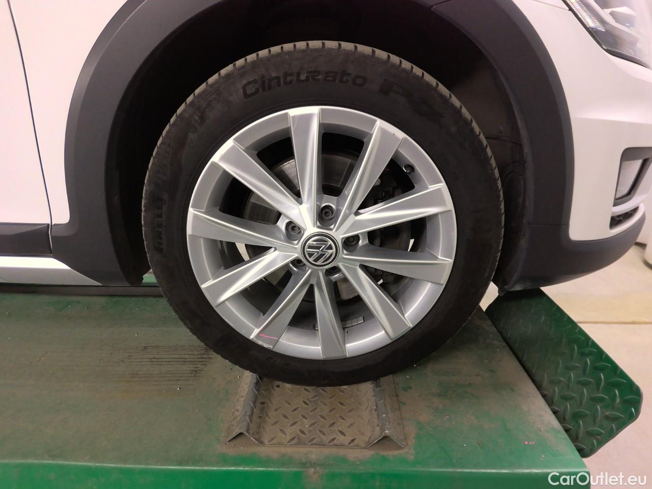  Volkswagen  Golf  Allt. TDI Ltd.Ed. 4M Aut. #8