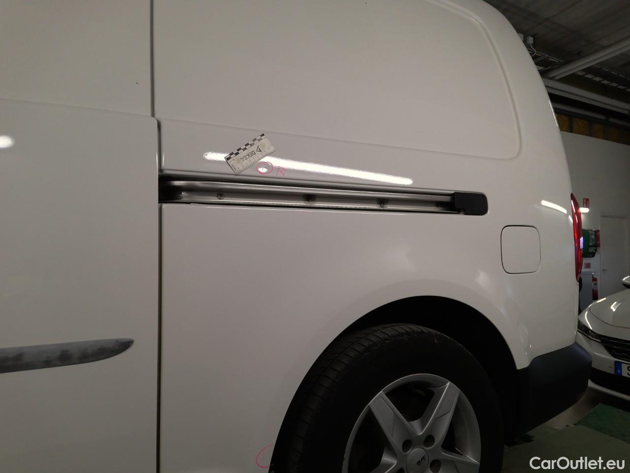  Volkswagen  Caddy  TDI 75 Maxi Aut. #21