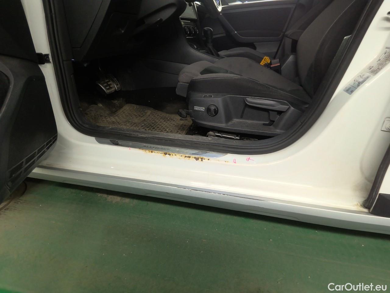 Volkswagen  Golf  Allt. TDI Ltd.Ed. 4M Aut. #22