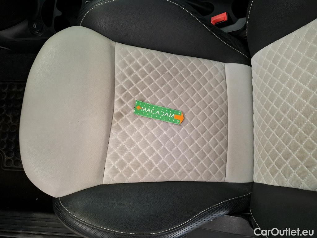  Fiat  500 FIAT   2015  3P  Berline 10 70ch BSG Dolcevita #34