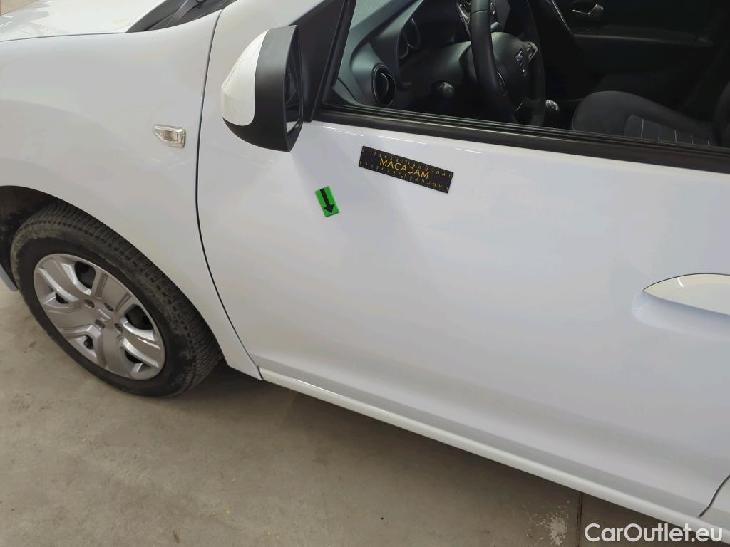  Dacia  Logan 0.9 TCe 90CP Laureate_Groupama #23