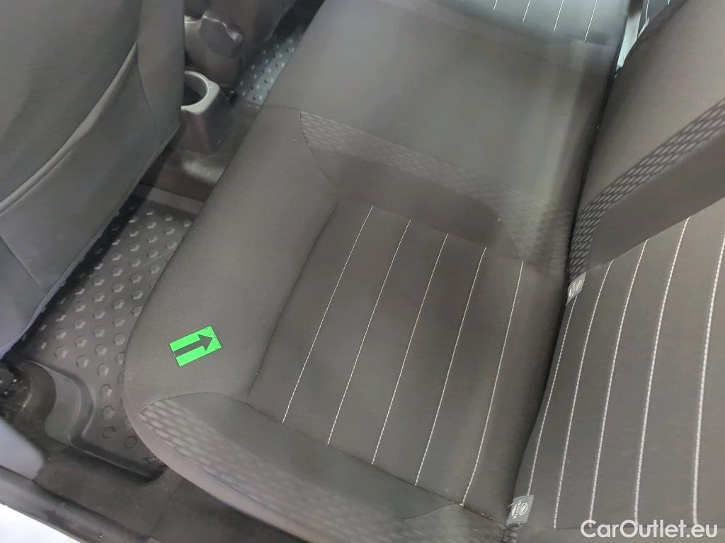  Dacia  Logan 0.9 TCe 90CP Laureate_Groupama #16