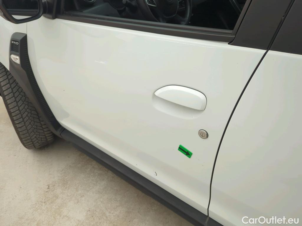  Dacia  Duster 1.5 Blue dCi 115CP Comfort 4WD #19