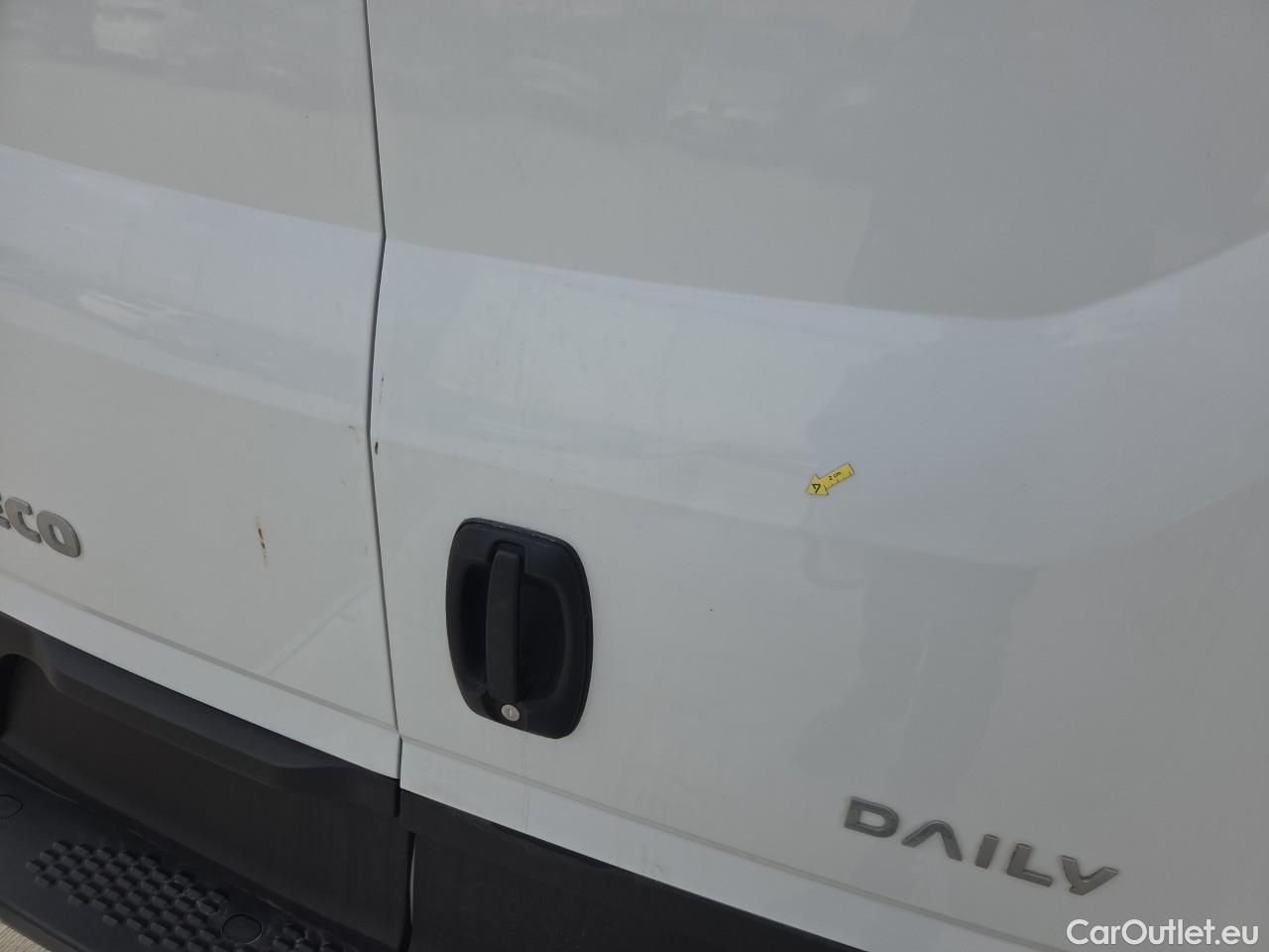  Iveco  Daily 2.3 35C14H 136HP 4x2 18mc #16