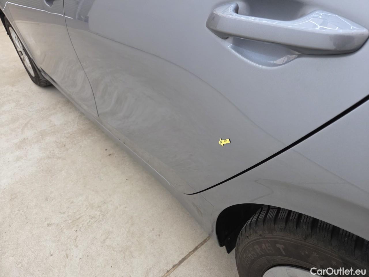  KIA  Cee'd 1.5 T-GDi Best 6MT #47
