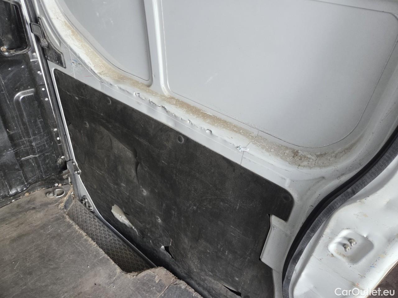  Iveco  Daily 2.3 35C14H 136HP 4x2 18mc #105