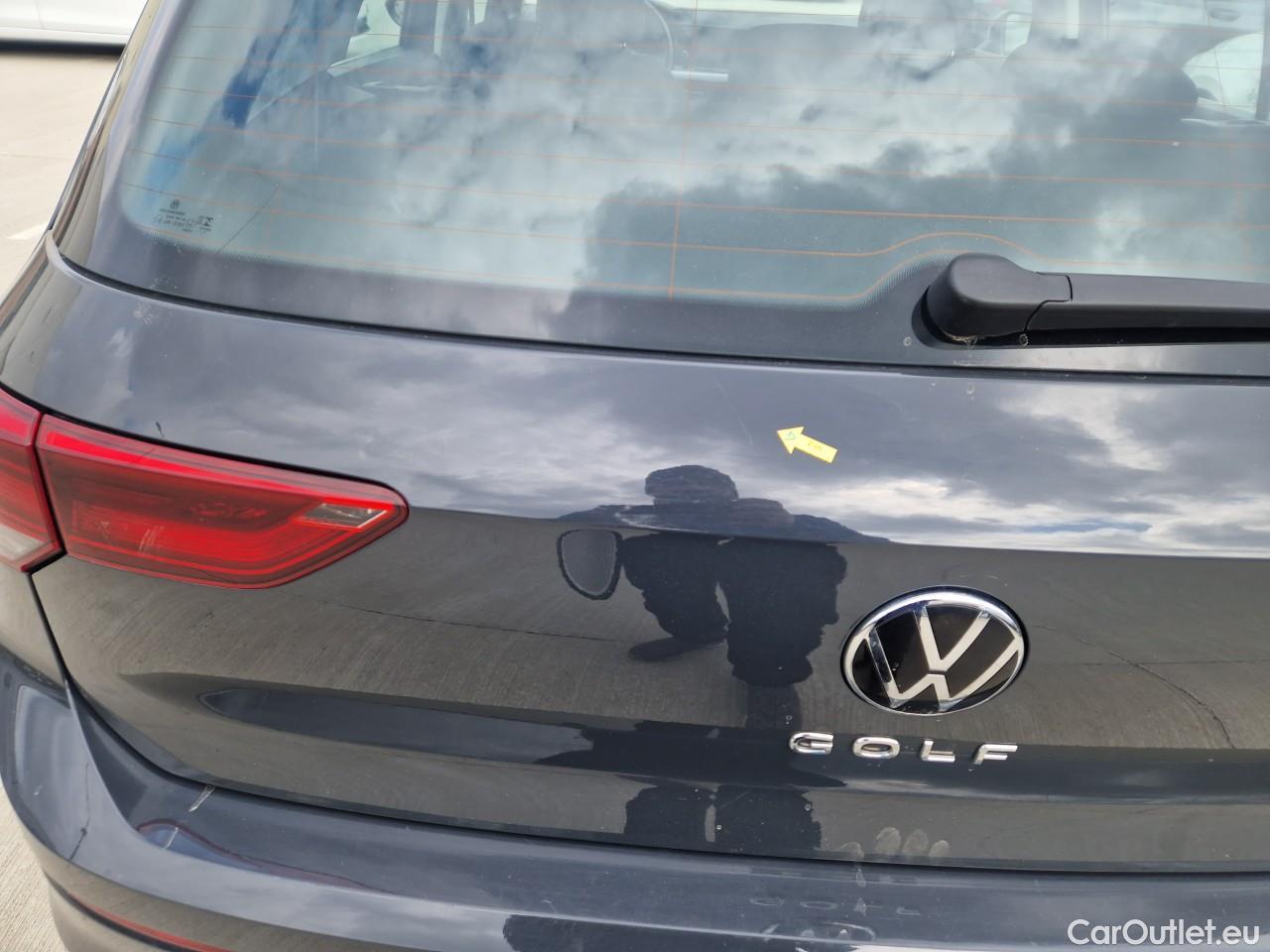  Volkswagen  Golf  Life 1.0 TSI #35