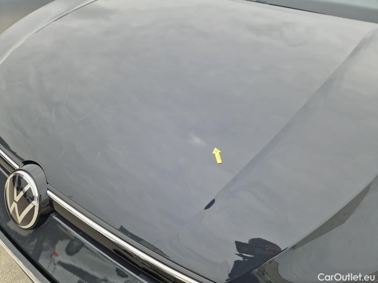  Volkswagen  Golf  Life 1.0 TSI #11