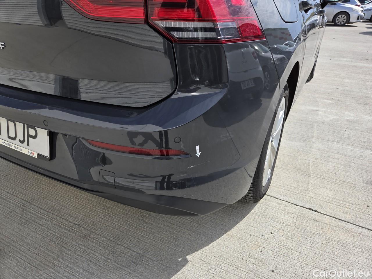  Volkswagen  Golf  Life 1.0 TSI #39