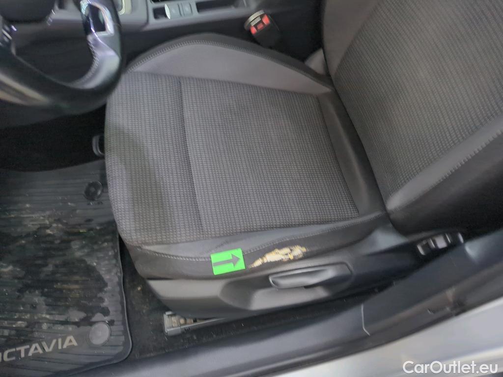  Skoda  Octavia 1.5 TSI 150CP Ambition #25