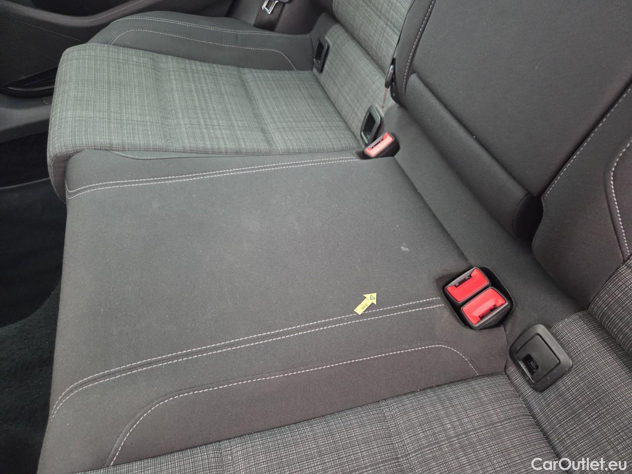  Volkswagen  Passat Comfortline 2.0 TDI DSG 150 CP #49