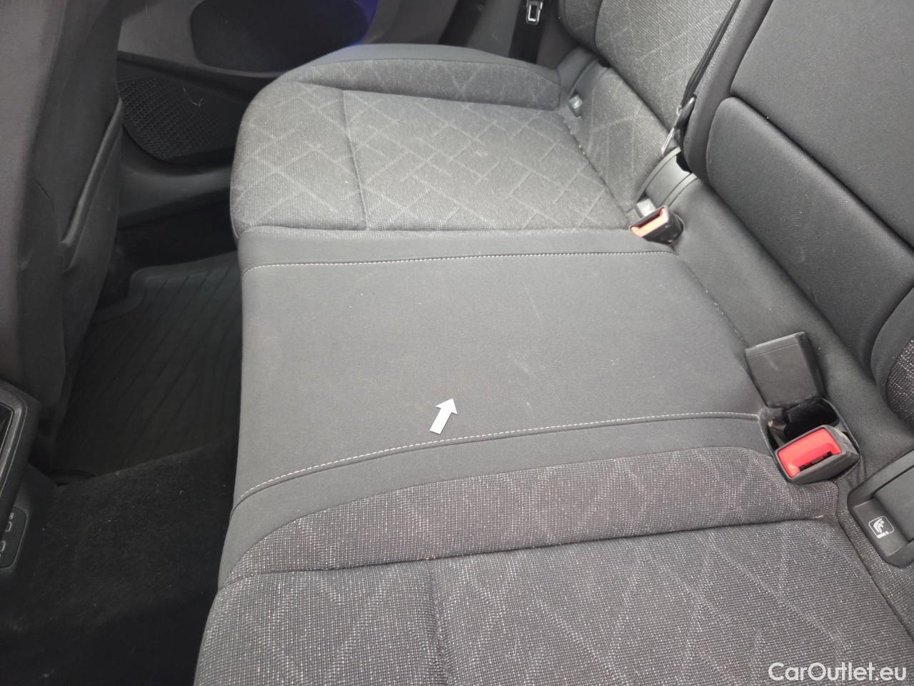  Volkswagen  Golf  2.0 TDI 116HP DSG Life Variant #20