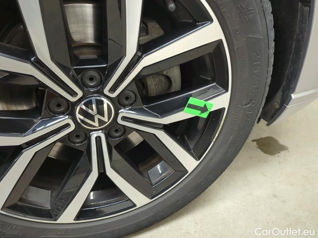  Volkswagen  Passat Var.Comf.1.5 TSI ACT DSG 150 CP #51