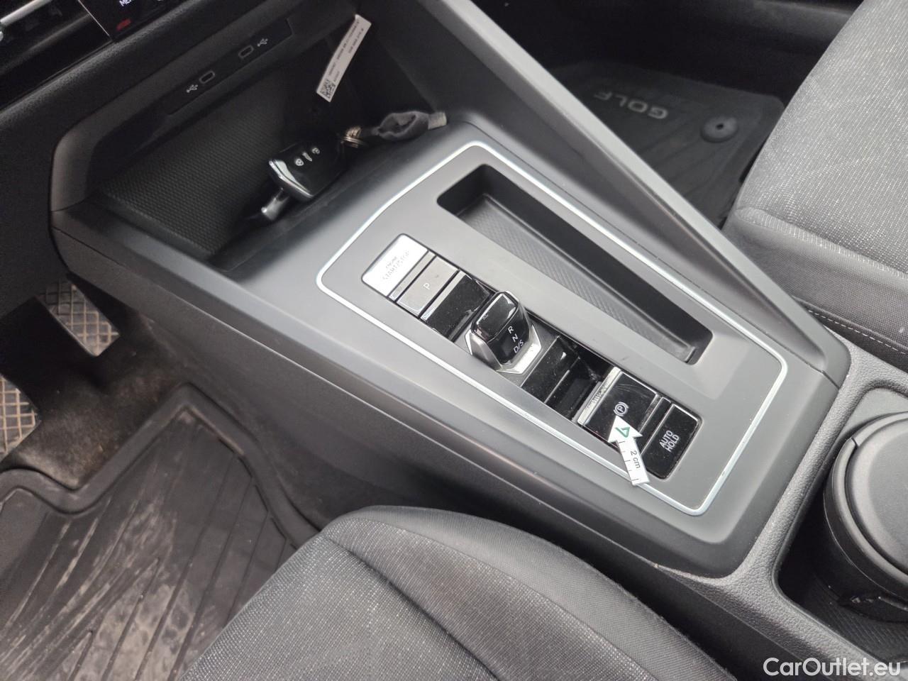  Volkswagen  Golf  2.0 TDI 116HP DSG Life Variant #18