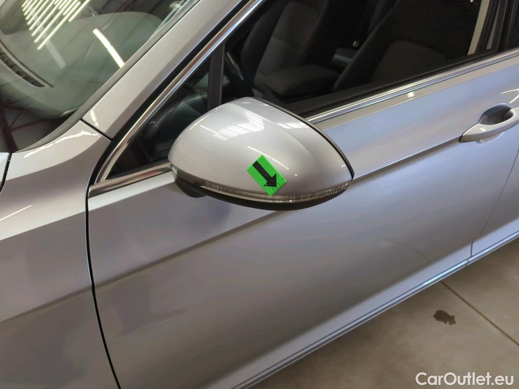  Volkswagen  Passat Var.Comf.1.5 TSI ACT DSG 150 CP #41