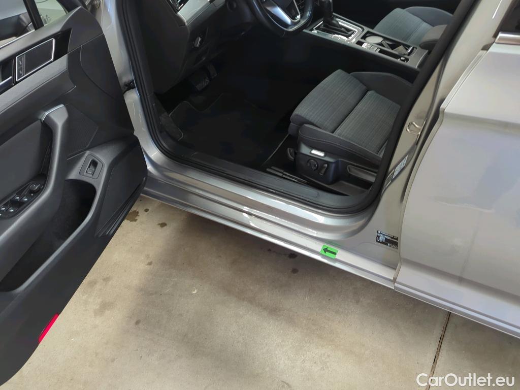  Volkswagen  Passat Var.Comf.1.5 TSI ACT DSG 150 CP #31