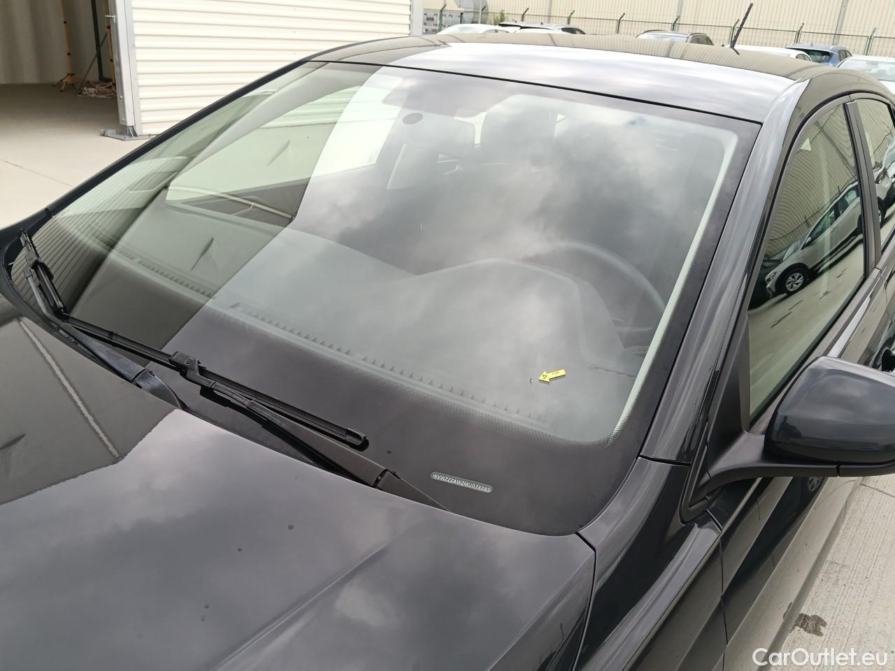  Volkswagen  Polo 1.0 80CP Trendline #9