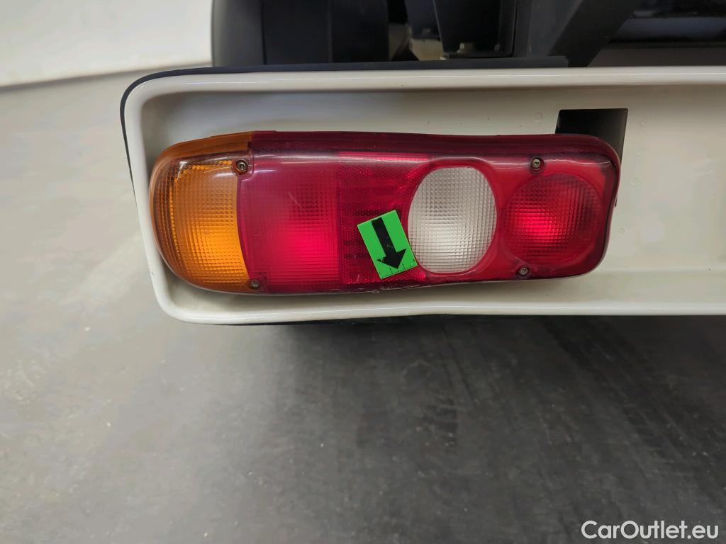  Volkswagen  Transporter CD LR 2.0 TDI 81KW #23