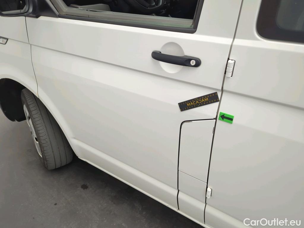  Volkswagen  Transporter CD LR 2.0 TDI 81KW #17