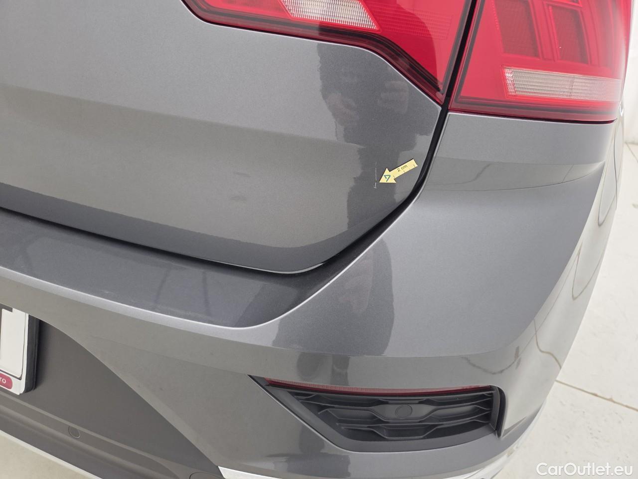  Volkswagen  T-ROC Design 1.5 TSI DSG #30