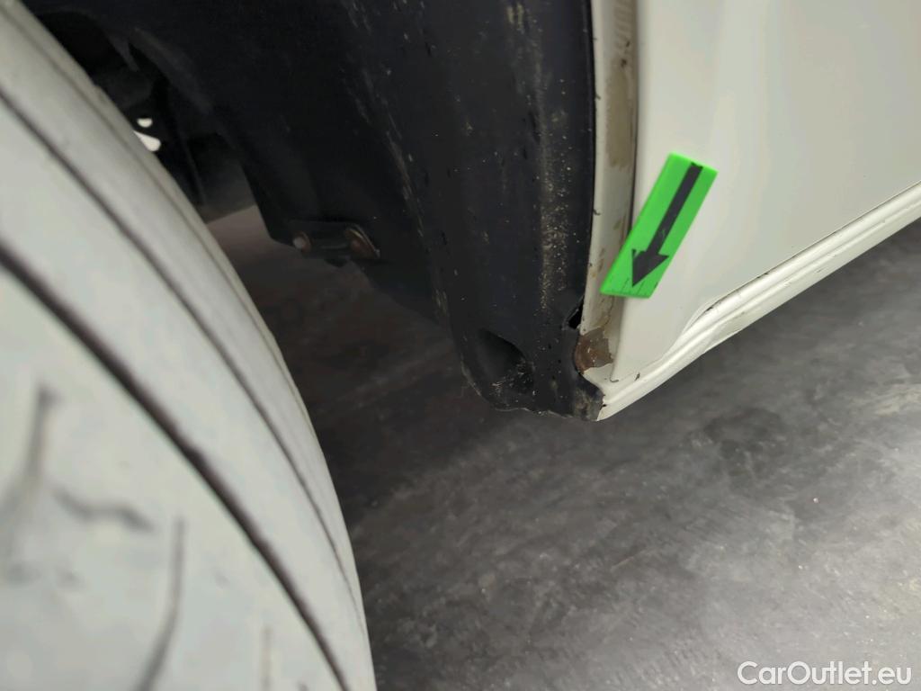  Volkswagen  Transporter CD LR 2.0 TDI 81KW #28