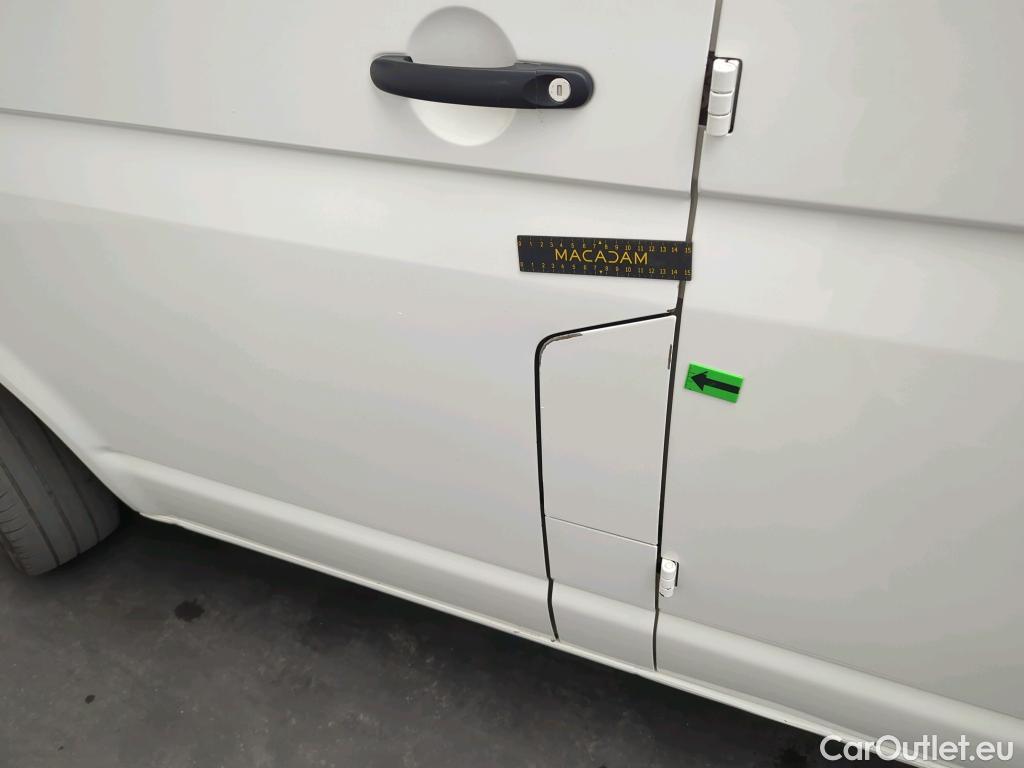  Volkswagen  Transporter CD LR 2.0 TDI 81KW #45