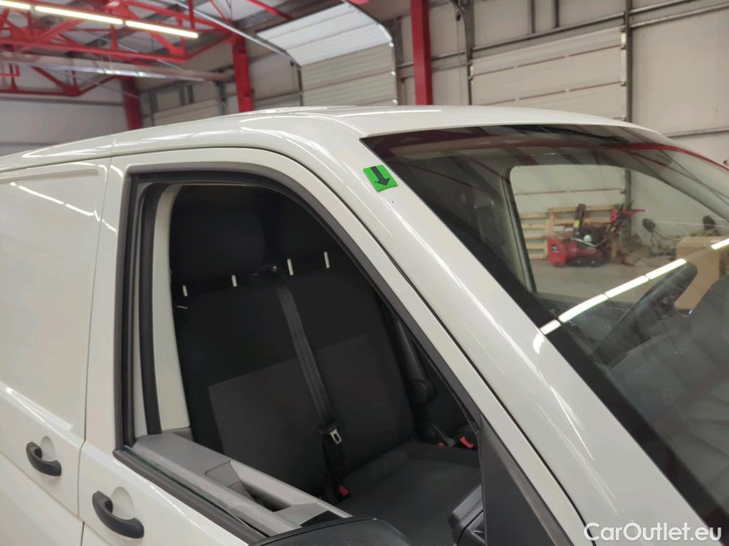  Volkswagen  Transporter KR 2.0 TDI 81KW #33