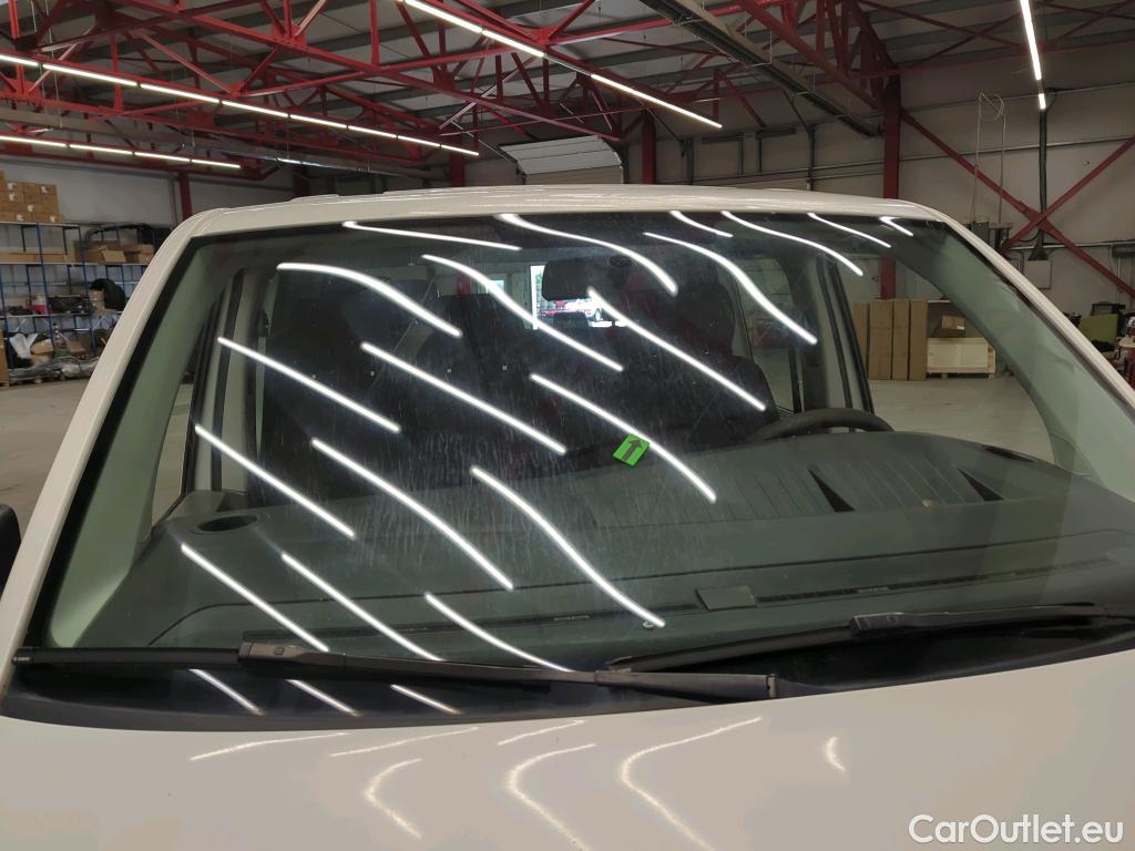  Volkswagen  Transporter CD LR 2.0 TDI 81KW #1